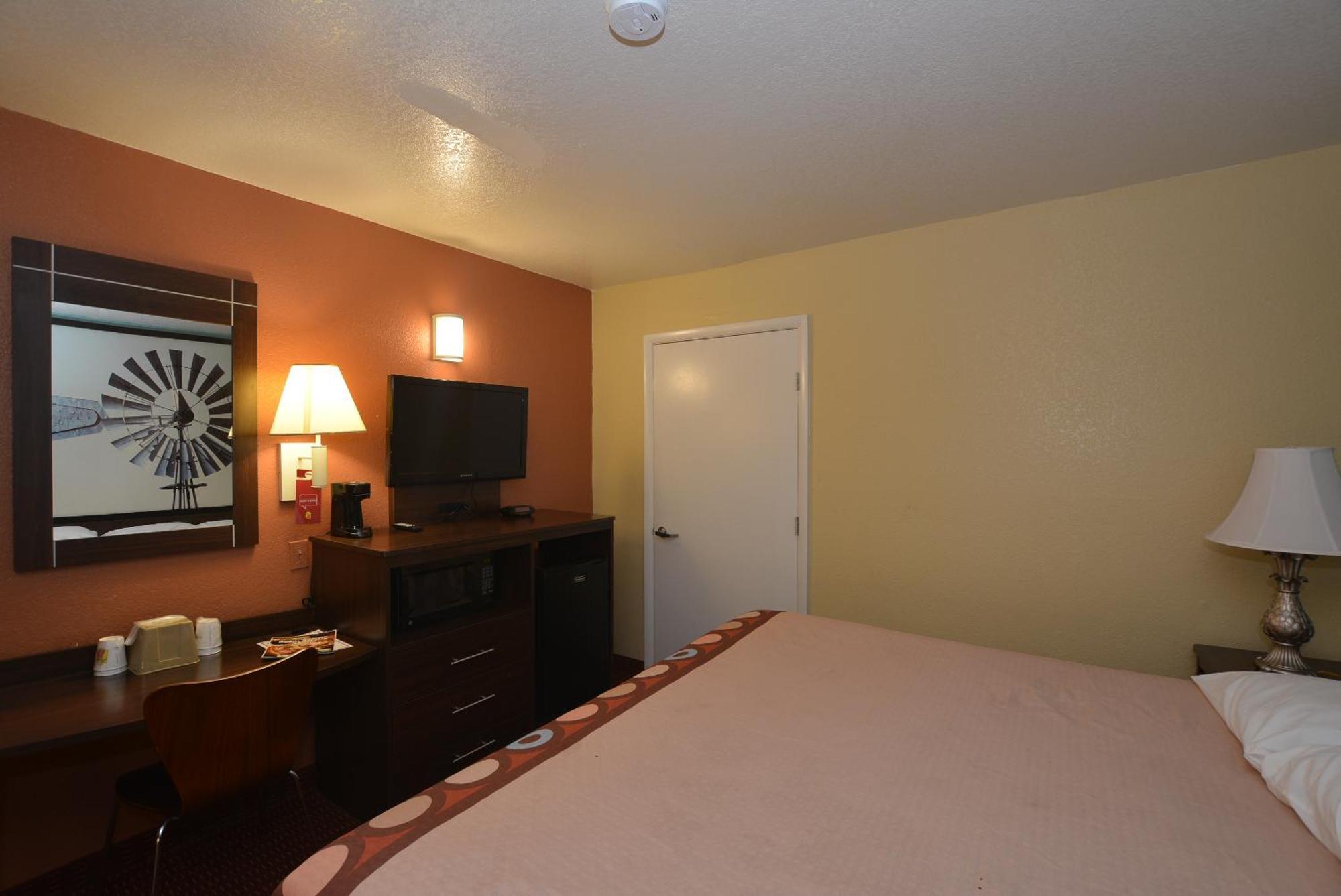Super 8 By Wyndham Midwest City Ok Номер фото