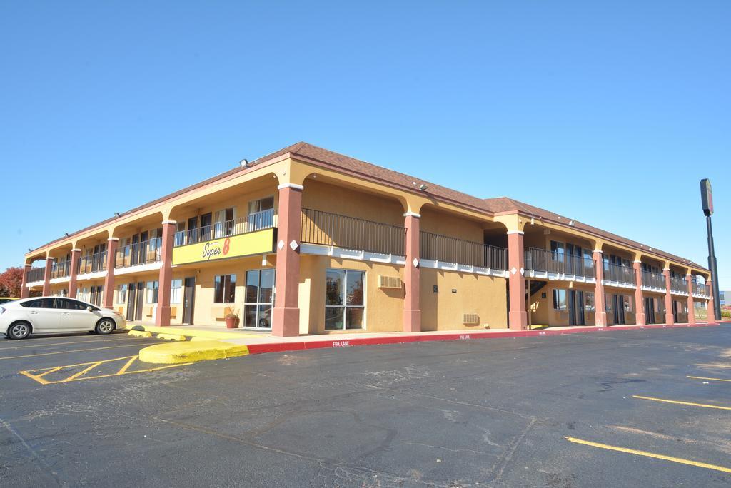 Super 8 By Wyndham Midwest City Ok Экстерьер фото